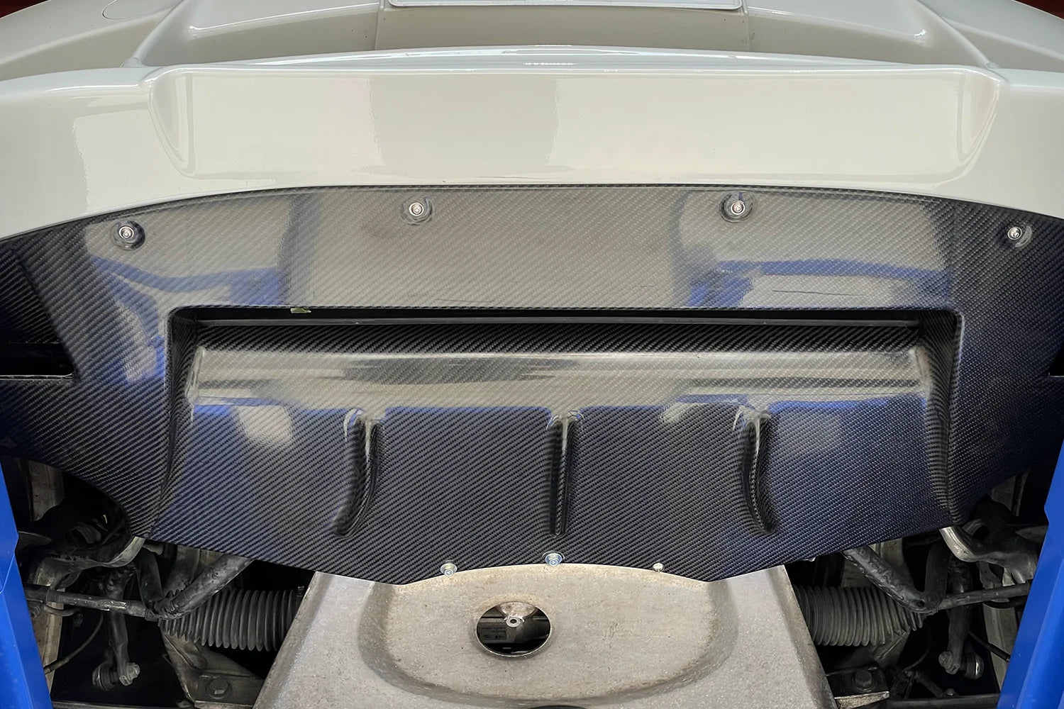 LAPTORR Under Spoiler for E90/E92 M3